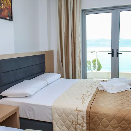 Palace 4* Saranda