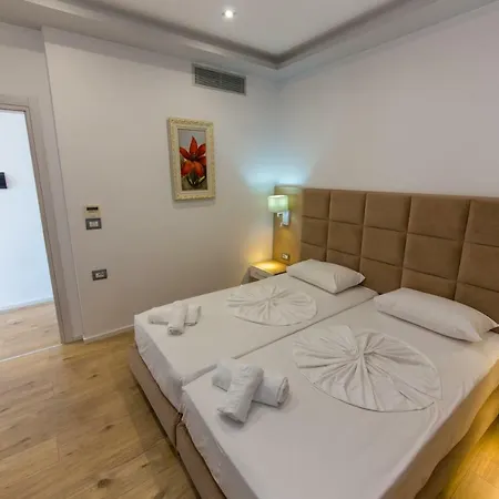 Palace 4* Sarandë