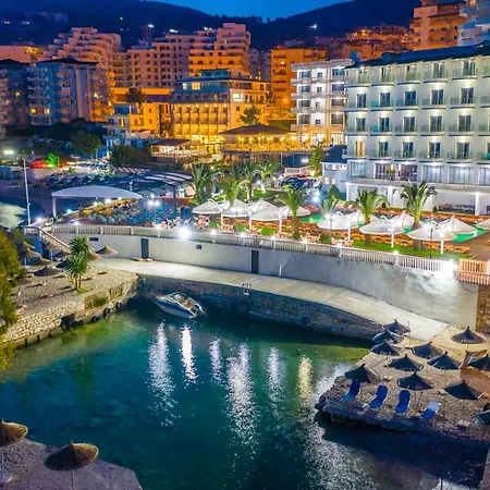 Palace Ξενοδοχείο Σαράντα