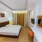 Palace 4* Sarandë