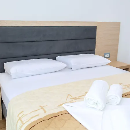 Palace 4* Sarandë