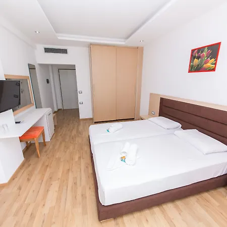 Palace Hotel 4*