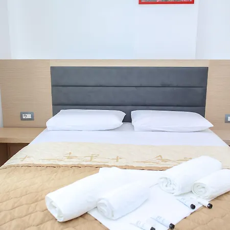 Palace 4* Sarandë