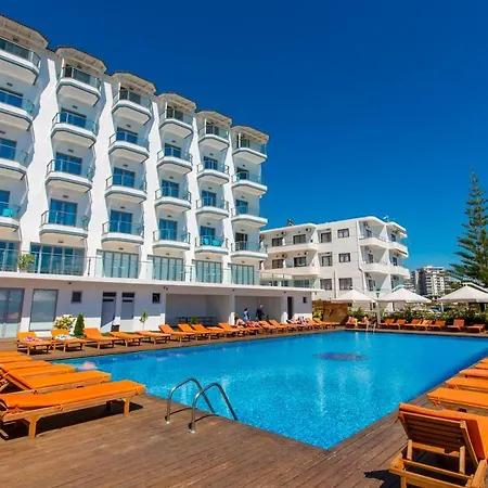 Palace 4*