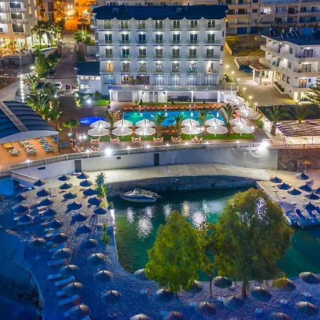 Palace 4*