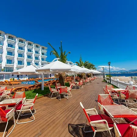 Palace Saranda