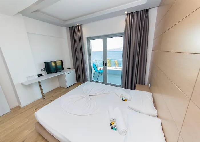 Ξενοδοχείο Palace 4*