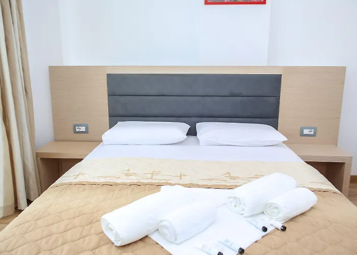 Palace 4* Σαράντα