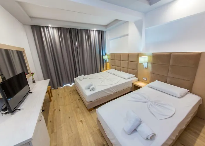 Palace 4* Σαράντα